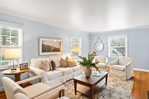 142 W Schreyer Pl, Columbus, OH 43214 - Photo 7