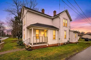 9189 Maple St, Stoutsville, OH 43154 - Photo 1