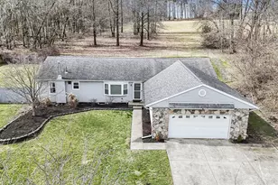 611 S 2nd St, Newark, OH 43055 - Photo 1