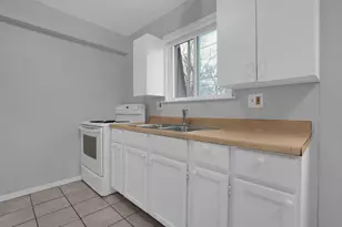 2872 Howey Rd, Columbus, OH 43224 - Photo 11