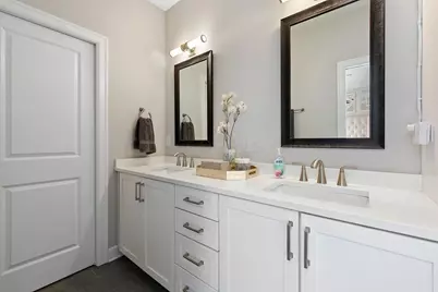 282 Neruda Avenue, Columbus, OH 43215 - Photo 37