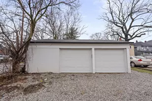 23 E Maynard Ave, Columbus, OH 43202 - Photo 37