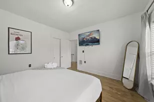 23 E Maynard Ave, Columbus, OH 43202 - Photo 21