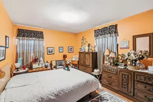 1264 W Choctaw Dr, London, OH 43140 - Photo 13