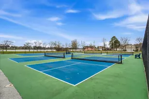 1264 W Choctaw Dr, London, OH 43140 - Photo 33