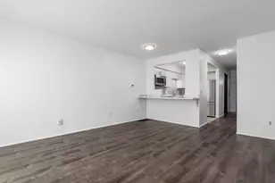 413 Shell Ct E, Columbus, OH 43213 - Photo 5