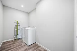 1042 Queen Bee Pl, Grove City, OH 43123 - Photo 29