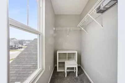 1042 Queen Bee Place, Grove City, OH 43123 - Photo 21