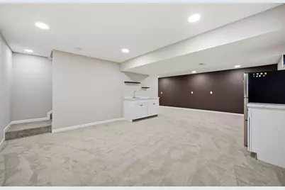 1042 Queen Bee Place, Grove City, OH 43123 - Photo 31