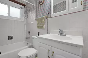 1448 W Sparrow Rd, Springfield, OH 45502 - Photo 15