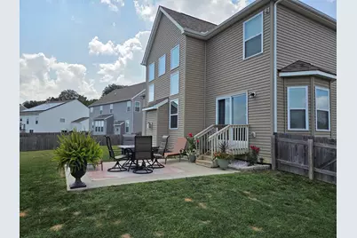 242 Mannaseh Drive W, Granville, OH 43023 - Photo 3