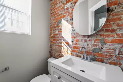 1619 E Main Street, Columbus, OH 43205 - Photo 7