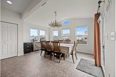 513 Heidish Drive, Commercial Point, OH 43116 - Photo 13