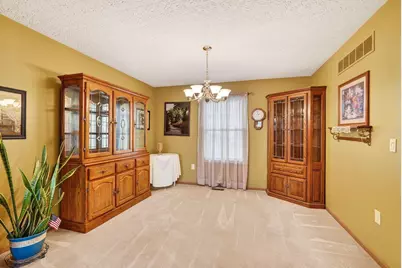 4457 Knoll Crest Drive, Grove City, OH 43123 - Photo 9