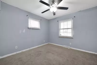 1370 Erickson Road, Columbus, OH 43227 - Photo 17