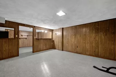 1370 Erickson Road, Columbus, OH 43227 - Photo 19