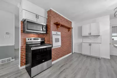 1370 Erickson Road, Columbus, OH 43227 - Photo 9