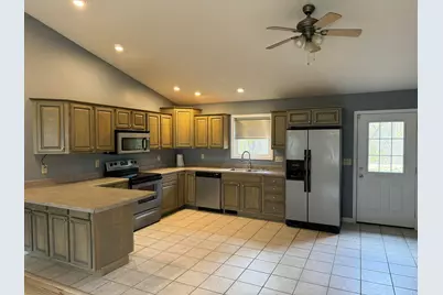 629 McIntosh Drive, Howard, OH 43028 - Photo 5