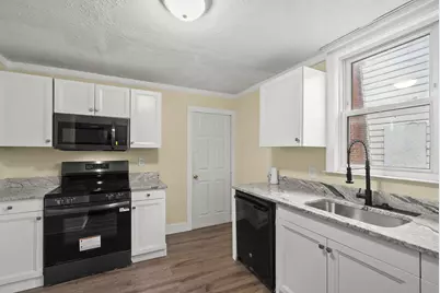 653 E Gates Street, Columbus, OH 43206 - Photo 5