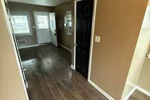 4006 Halsey Pl, Columbus, OH 43228 - Photo 11