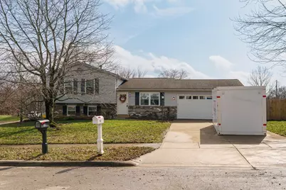 500 Meadows Boulevard, Pickerington, OH 43147 - Photo 1