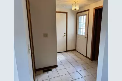 5701 Shannon Heights Boulevard, Dublin, OH 43016 - Photo 3