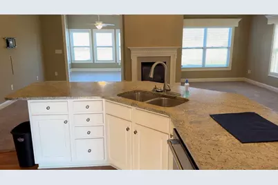 1605 Union Park Circle, Marion, OH 43302 - Photo 3