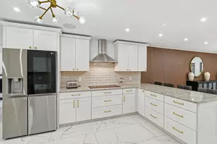 8661 Craigston Ct, Dublin, OH 43017 - Photo 11