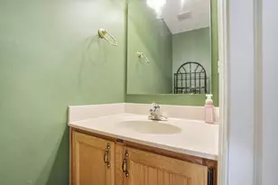 393 Canterbury Ct, Westerville, OH 43082 - Photo 33