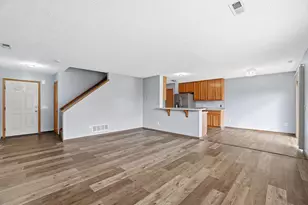 3667 Parker Knoll Ln, Columbus, OH 43219 - Photo 7