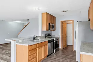 3667 Parker Knoll Ln, Columbus, OH 43219 - Photo 11