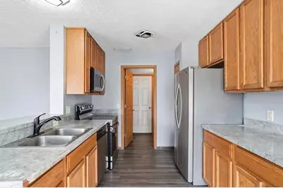 3667 Parker Knoll Lane, Columbus, OH 43219 - Photo 13