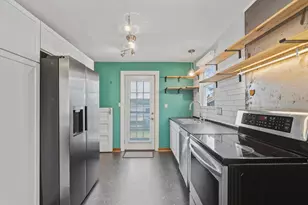 570 Wiltshire Rd, Columbus, OH 43204 - Photo 11