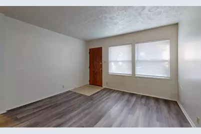 2102-2104 Avalon Place, Columbus, OH 43219 - Photo 3