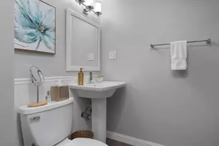 1000 Urlin Ave, Columbus, OH 43212 - Photo 29