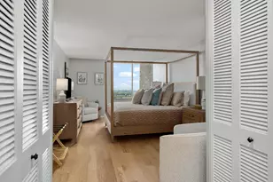 1000 Urlin Ave, Columbus, OH 43212 - Photo 21