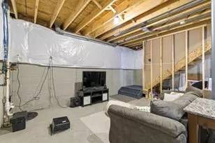 2702 Fieldwin Dr, Blacklick, OH 43004 - Photo 35