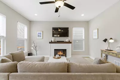 2702 Fieldwin Drive, Blacklick, OH 43004 - Photo 9