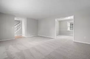 7641 Old Foxe Ct, Columbus, OH 43235 - Photo 9