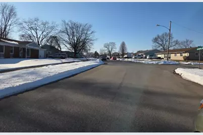 201 Dorchester Drive, Baltimore, OH 43105 - Photo 5