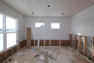 1481 Maple Hts Dr, Delaware, OH 43015 - Photo 3