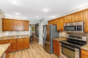 5861 Platinum Dr, Grove City, OH 43123 - Photo 17