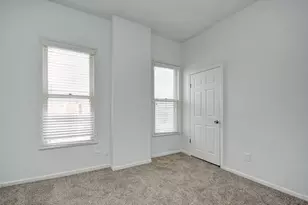 683 S Champion Ave, Columbus, OH 43205 - Photo 13