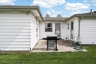 212 Green St, Williamsport, OH 43164 - Photo 5