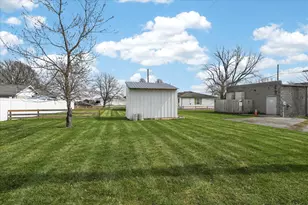 212 Green St, Williamsport, OH 43164 - Photo 7