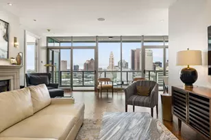 1 Miranova Pl, Columbus, OH 43215 - Photo 5