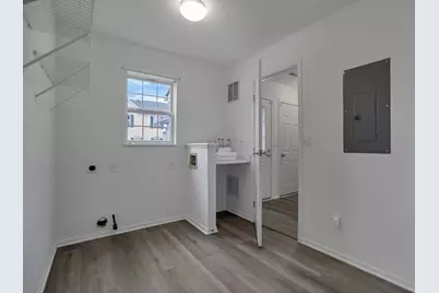 4641 Athalia Drive #18b, Columbus, OH 43228 - Photo 21