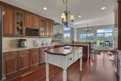 4607 Hirth Hill Road E, Grove City, OH 43123 - Photo 3
