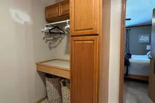 1100 Thornwood Dr SW, Heath, OH 43056 - Photo 13