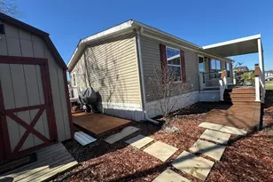 1100 Thornwood Dr SW, Heath, OH 43056 - Photo 7